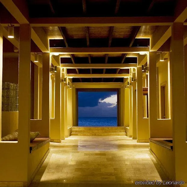 Hotel The Lighthouse Bay Resort Codrington