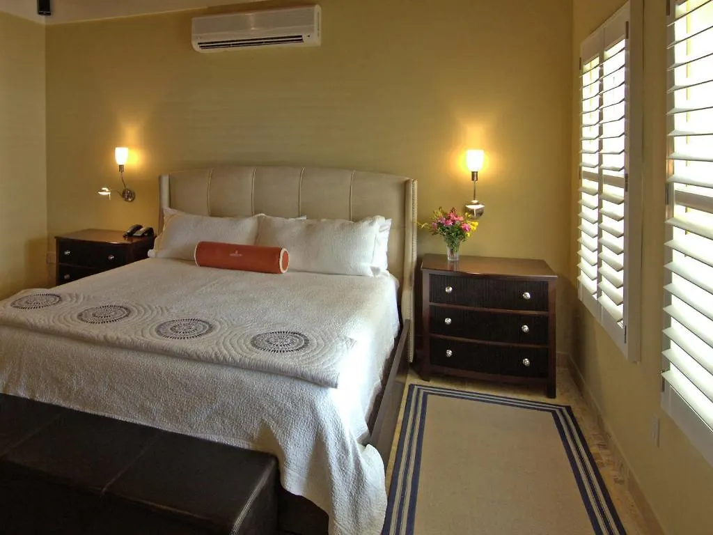 Hotel The Lighthouse Bay Resort Codrington